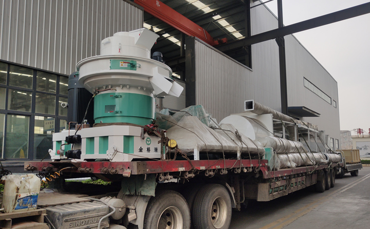 一臺木頭顆粒機生產(chǎn)線發(fā)貨 一臺木頭顆粒機生產(chǎn)線發(fā)貨