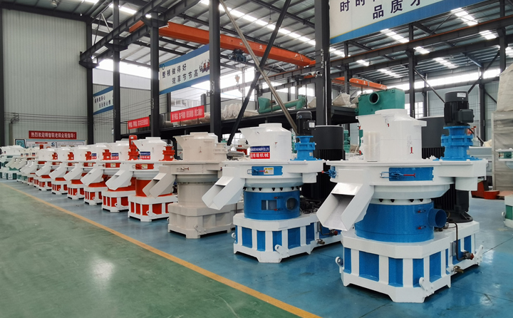 國內(nèi)的鋸末顆粒機(jī)設(shè)備在國際上也是嶄露頭角，遠(yuǎn)遠(yuǎn)離不開多年的辛苦研發(fā)