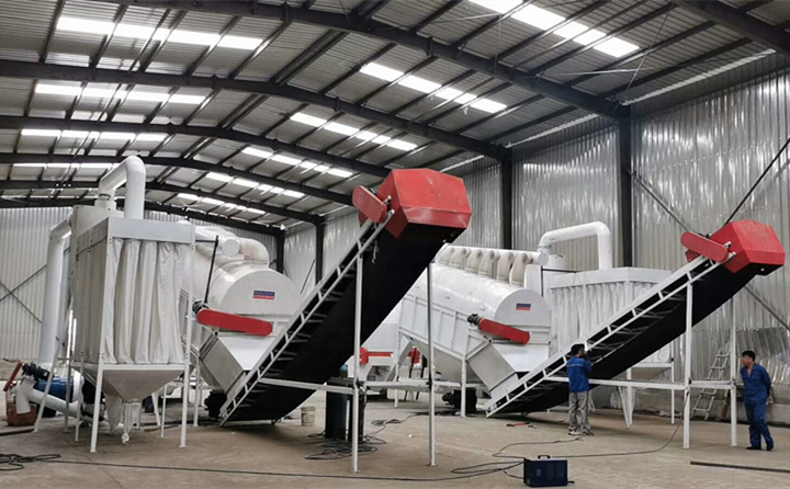 生物燃燒顆粒項(xiàng)目是集破碎、粉碎、烘干、制粒、包裝為一體的全產(chǎn)業(yè)鏈?zhǔn)痉俄?xiàng)目