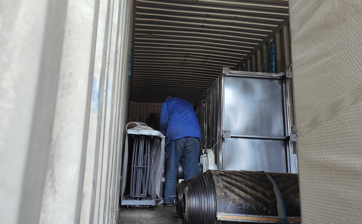 顆粒機生產(chǎn)線裝車完成 顆粒機生產(chǎn)線裝車完成