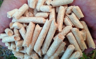 生物質(zhì)為什么要做成顆粒燃料后再燃燒？